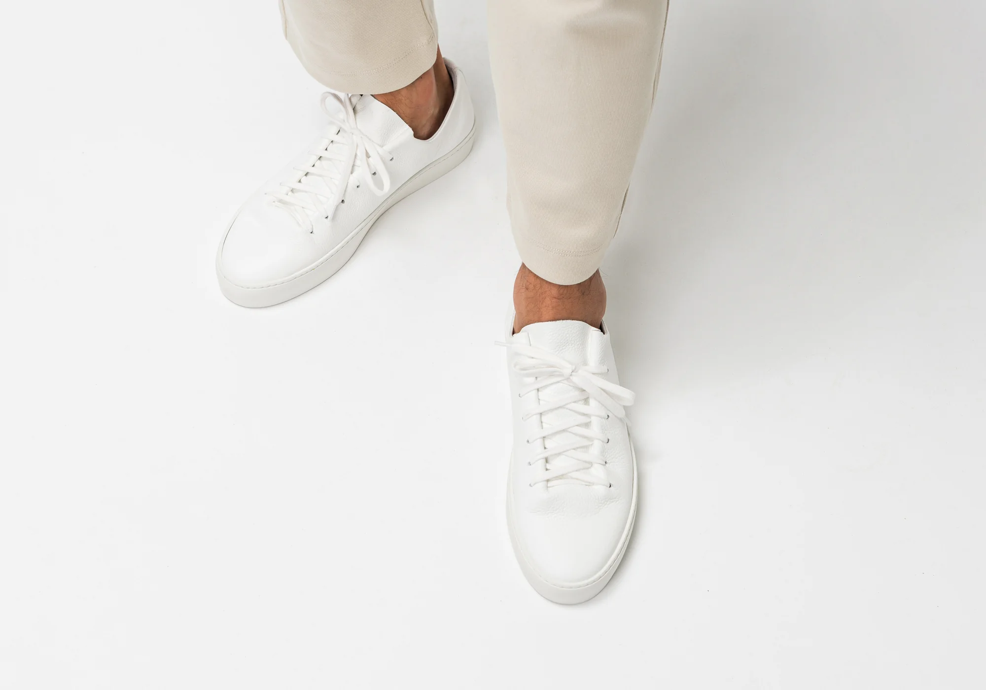 Atom All White - Image 10