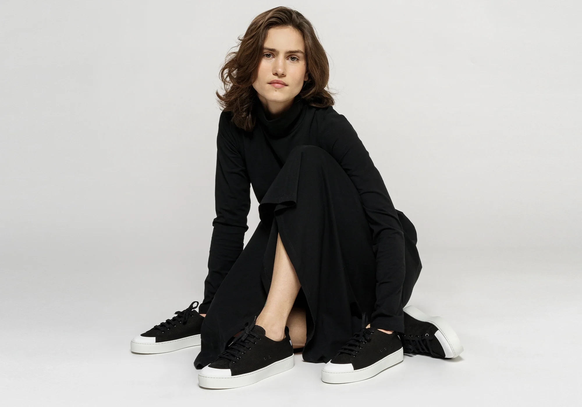 Glove Black - Image 11