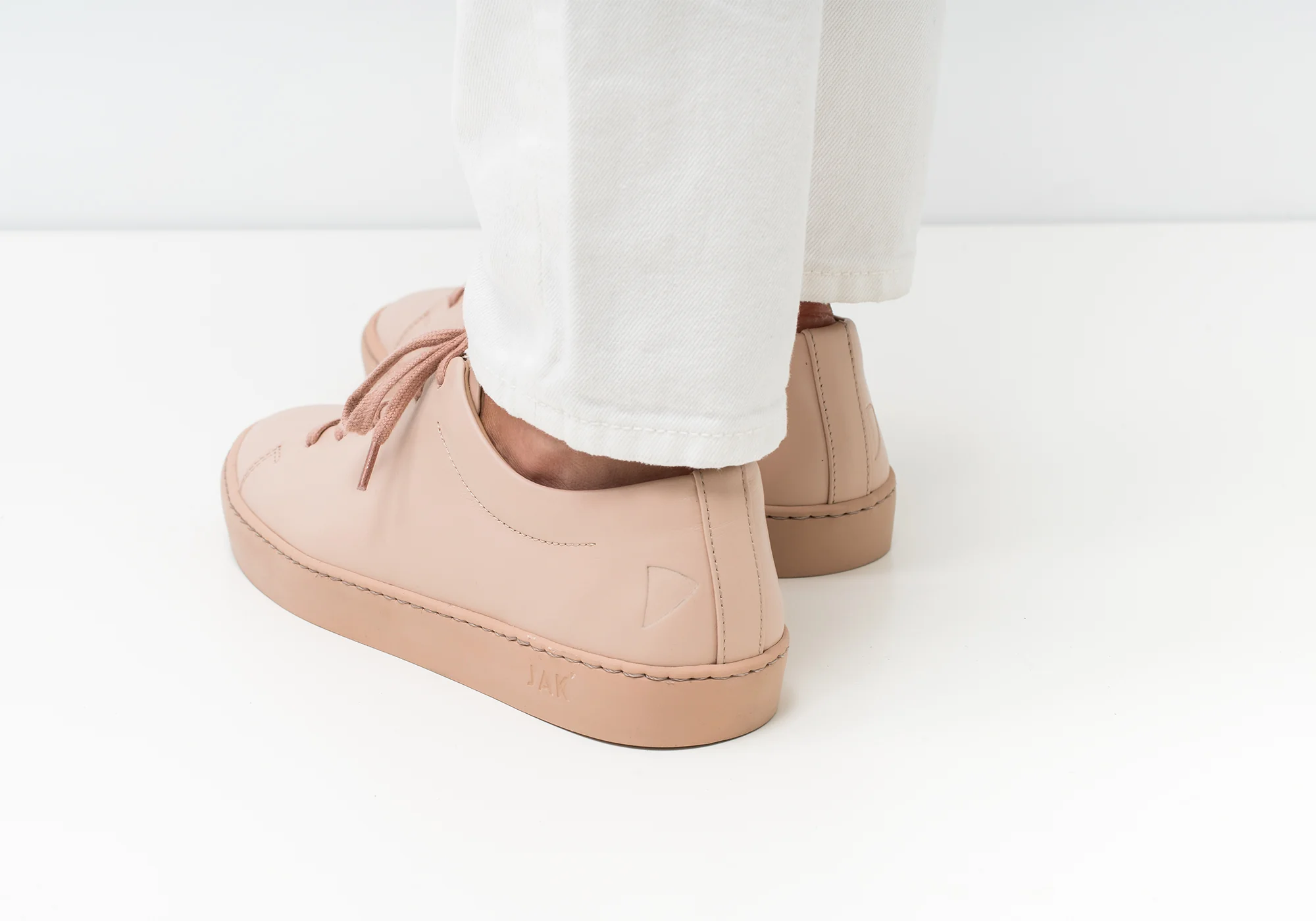 Royal Nude V.A. - Image 12