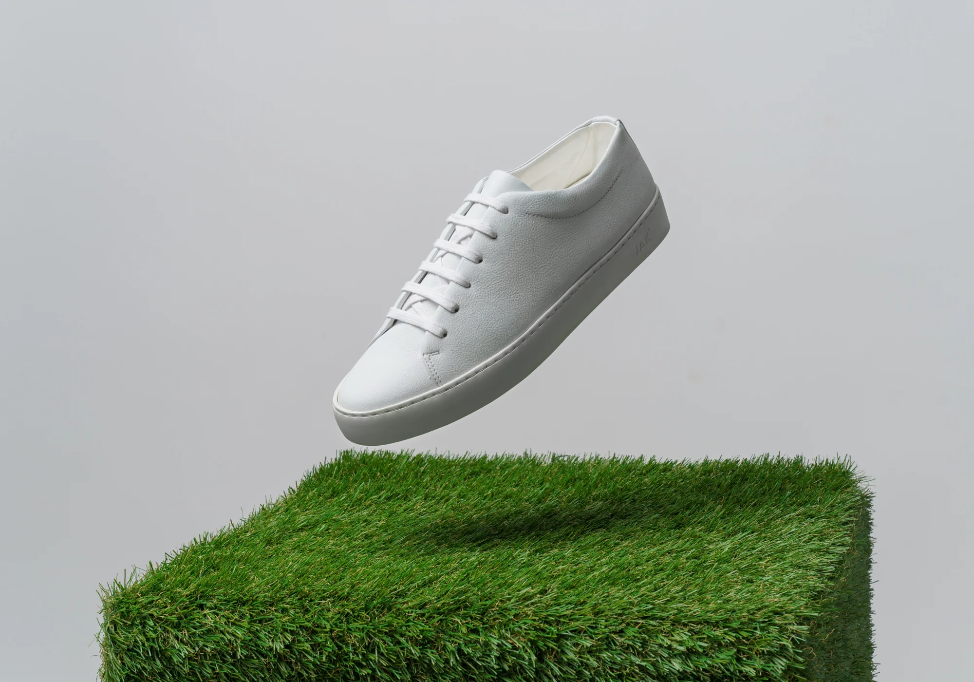 S01 Vegan AS White - Image 10