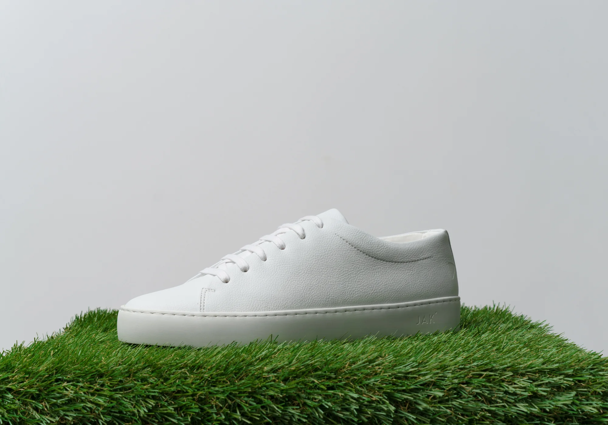 S01 Vegan AS White - Image 12